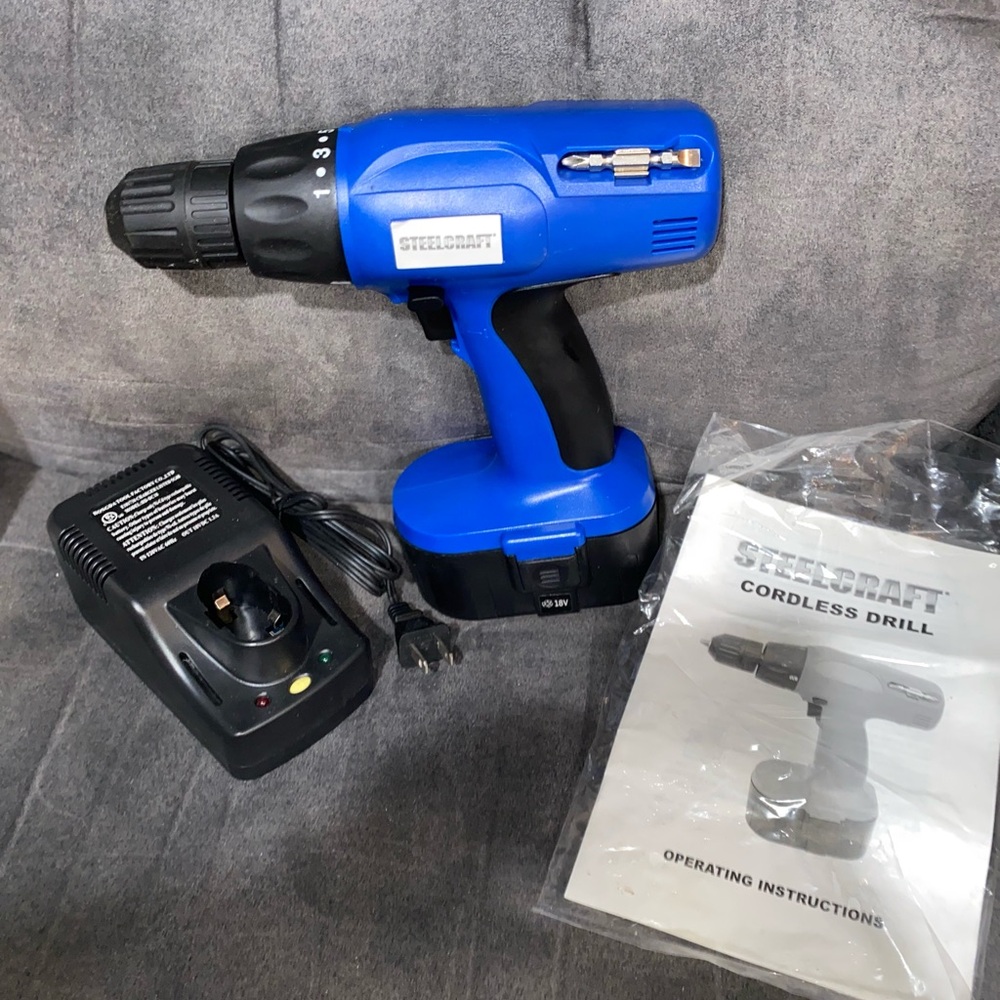 Steelcraft Blue Cordless Drill with Charger